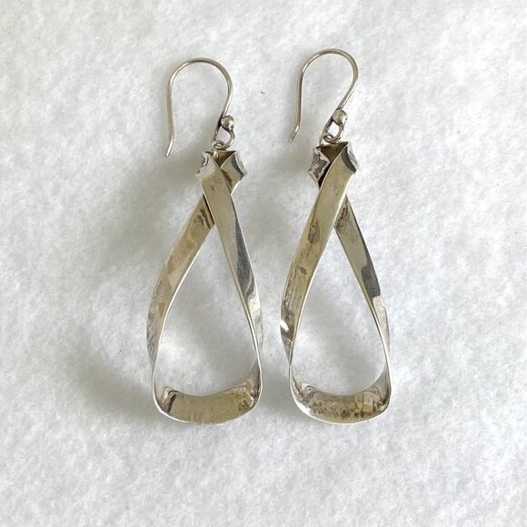 Sterling Silver 925 Mexico HOB 2.36" Modernist Twisted Elongated Hoop Earrings - Picture 4 of 16